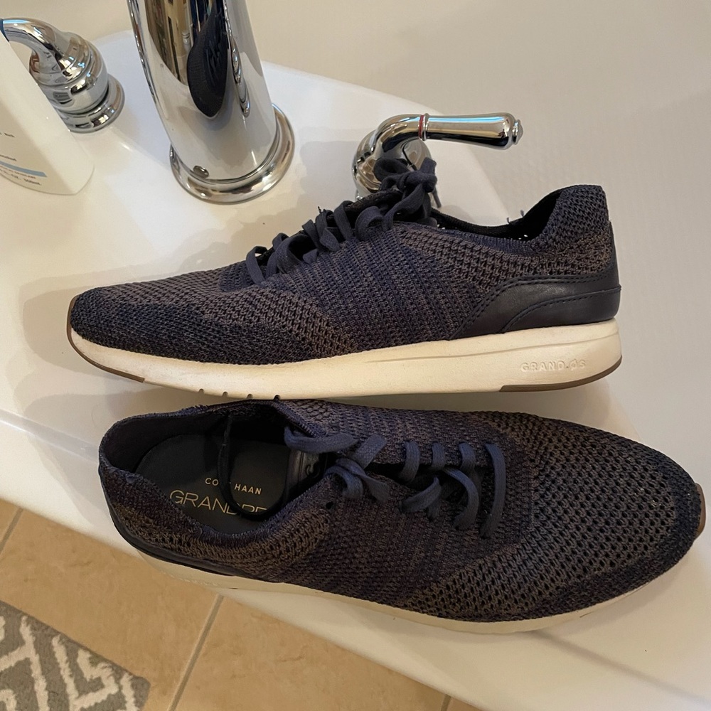 Cole Haan Men’s Mint Size 11. Blue
